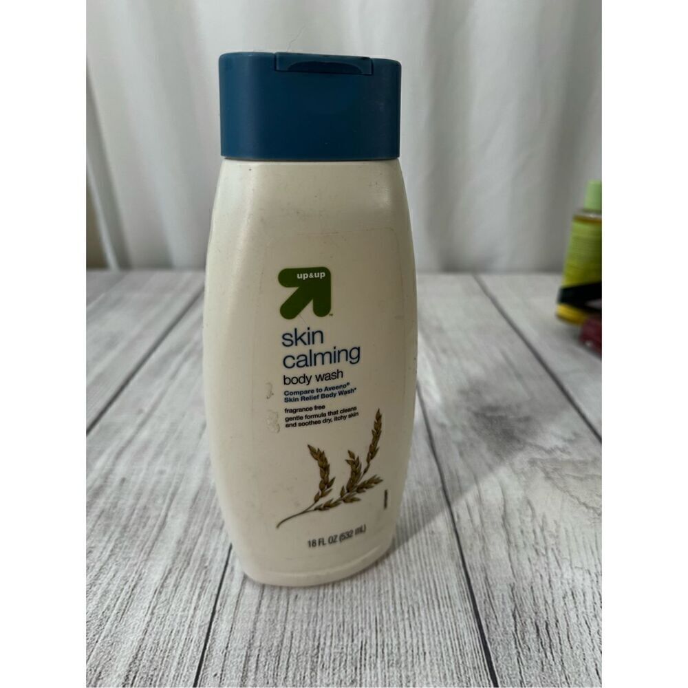 Up & Up Skin Calming body wash 18 FL OZ; New